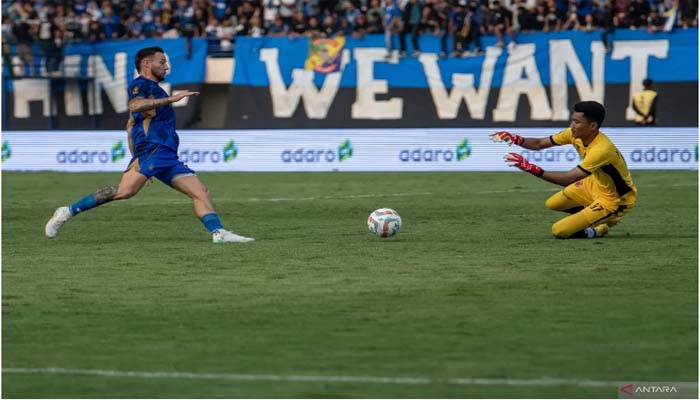 Persib Ungkap Kondisi Terbaru Febri, Beckham dan Klok